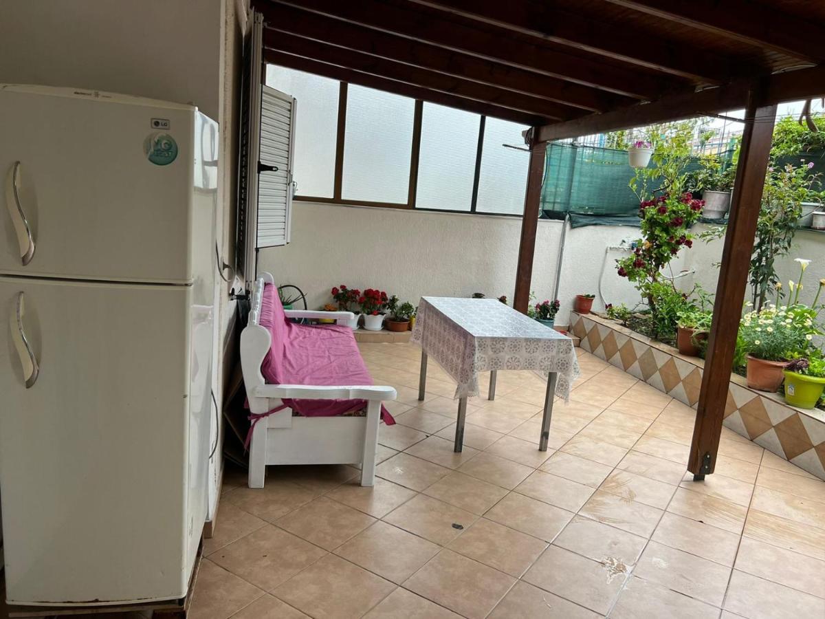 סרנדה Goni Guest House מראה חיצוני תמונה