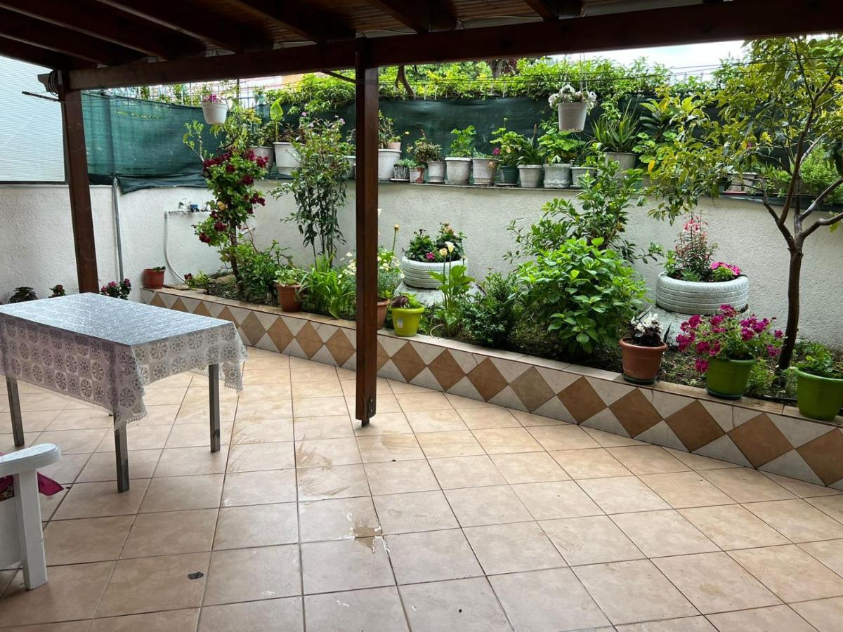 סרנדה Goni Guest House מראה חיצוני תמונה
